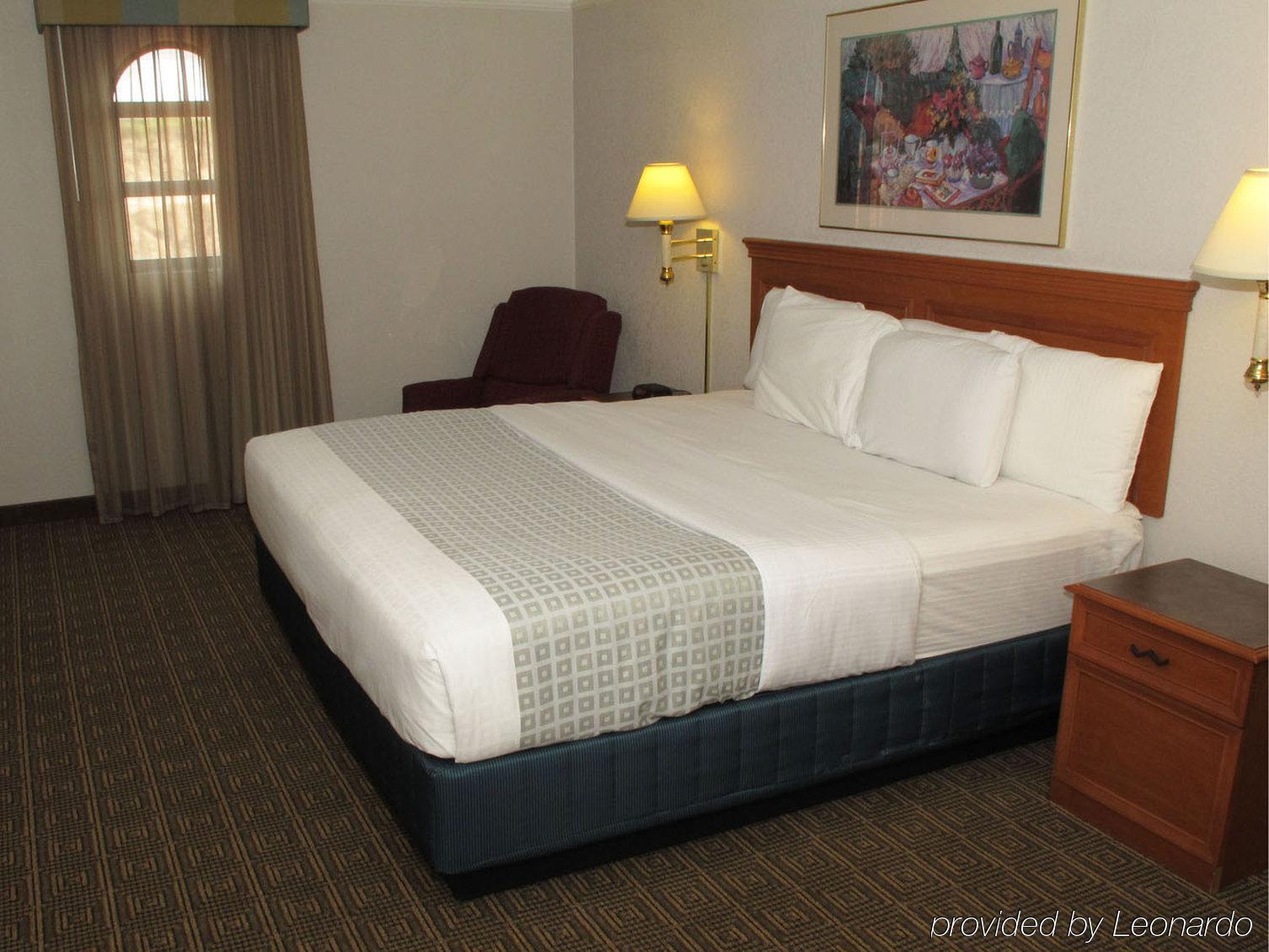 Hotel Super 8 By Wyndham Austin South I-35 Exteriér fotografie